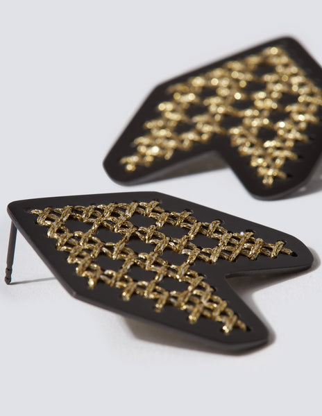 Arrow Black Earrings