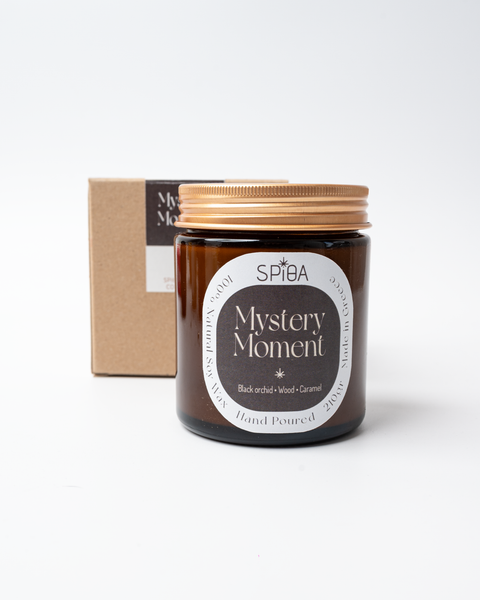 "Mystery Moment" | Wood & Caramel Candle