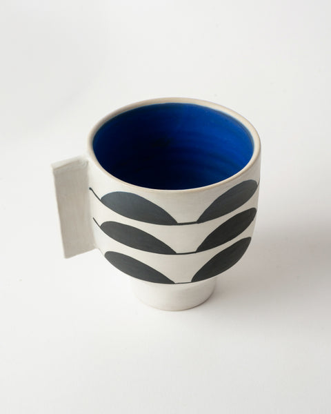 Ceramic Mug - Arches Shadows Motif