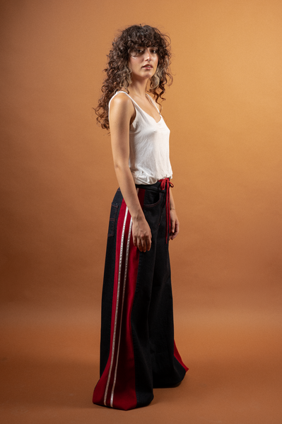 Nema Jeans