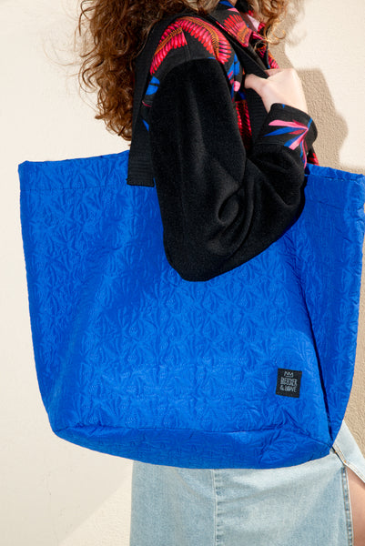 Palm Tree Blue City / Beach Bag