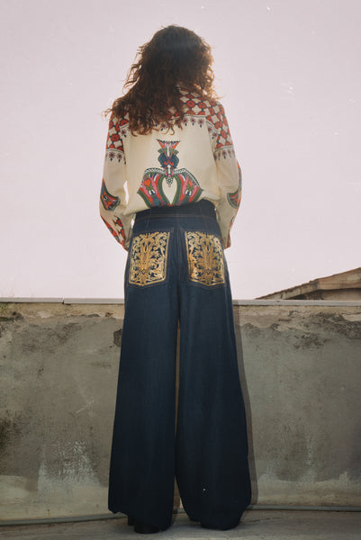 Valerie Pant