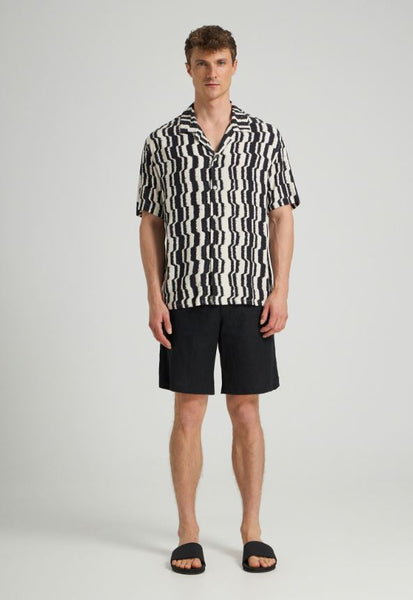 Diagona Short Sleeve Print Shirt - Black
