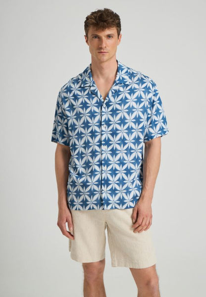 Flora Short Sleeve Print Shirt