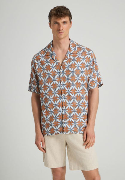 Flora Short Sleeve Print Shirt