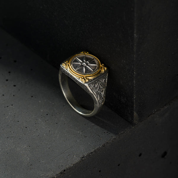 Vergina Square Ring in 18K Gold and Sterling Silver