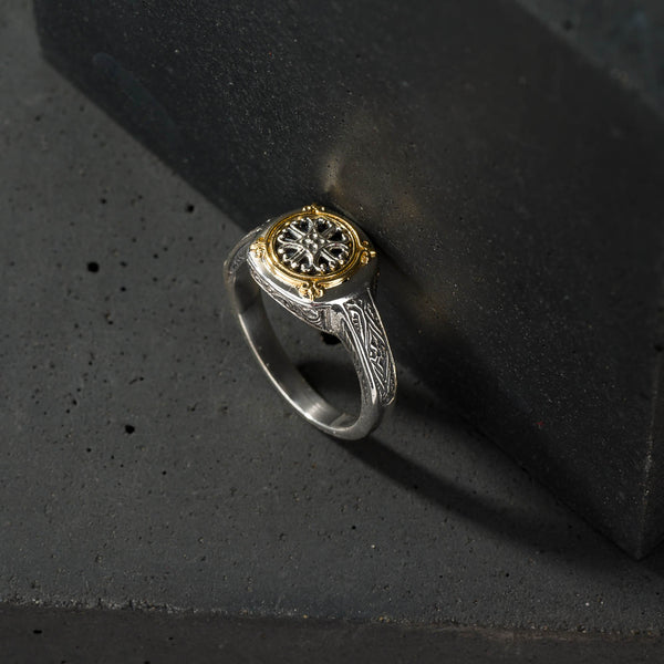 Mini Vergina Flower Ring in 18K Gold and Sterling Silver