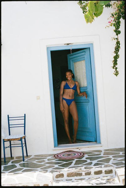 Zoe & Marie - Pierced Blue