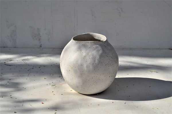 Moon Vessel Natural Texture