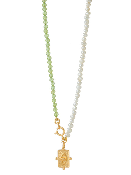 Mini Eye Tag Pistachio Pearl Necklace